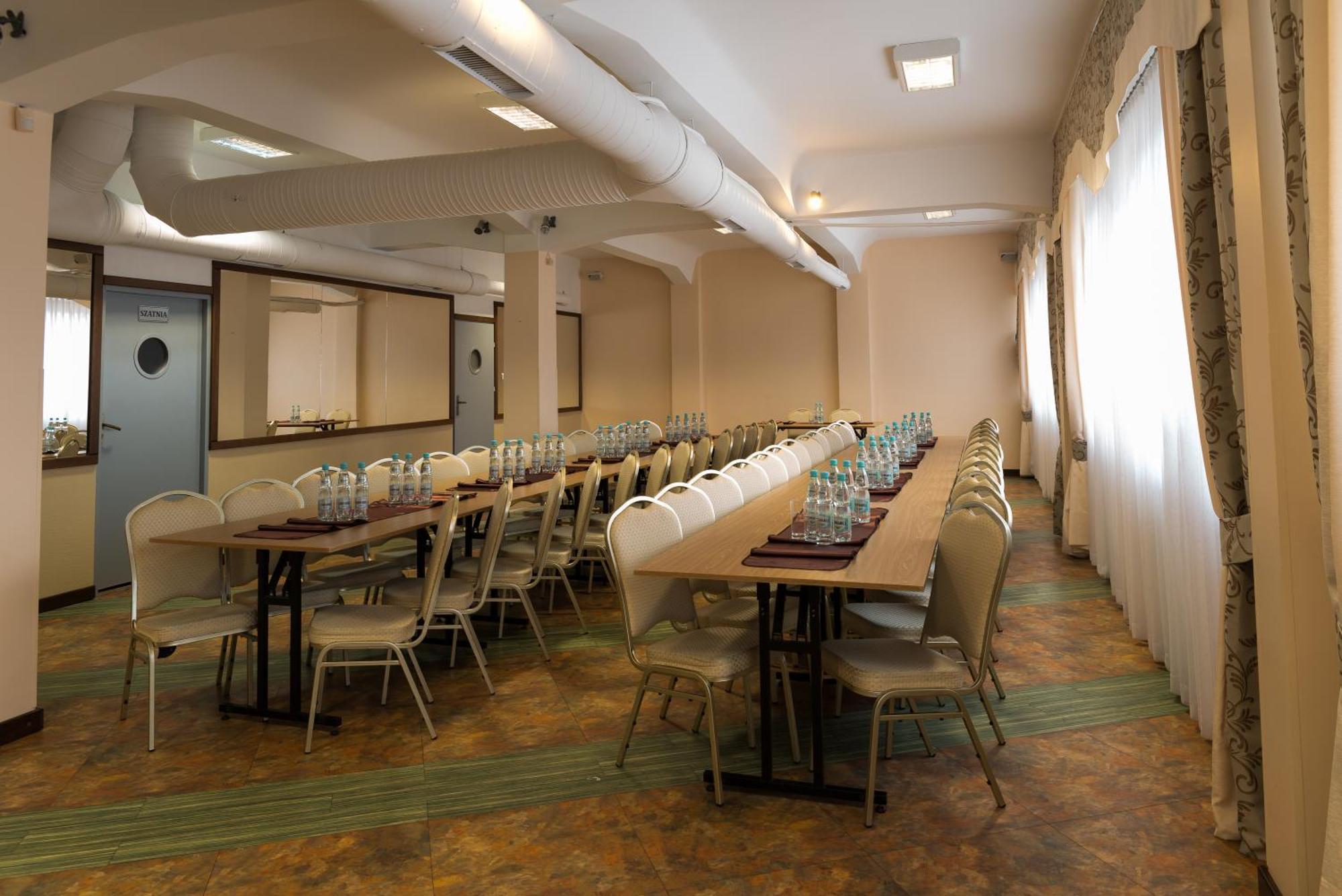 Majewski Hotel & Spa Malbork Eksteriør bilde